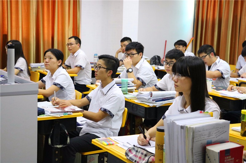 课室环境.jpg