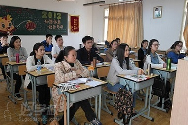 学生上课场景 学生上课场景