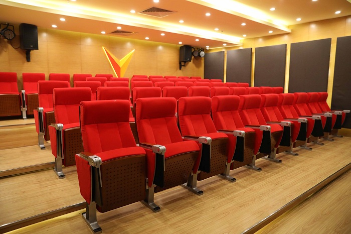 小剧场.jpg 小剧场.jpg