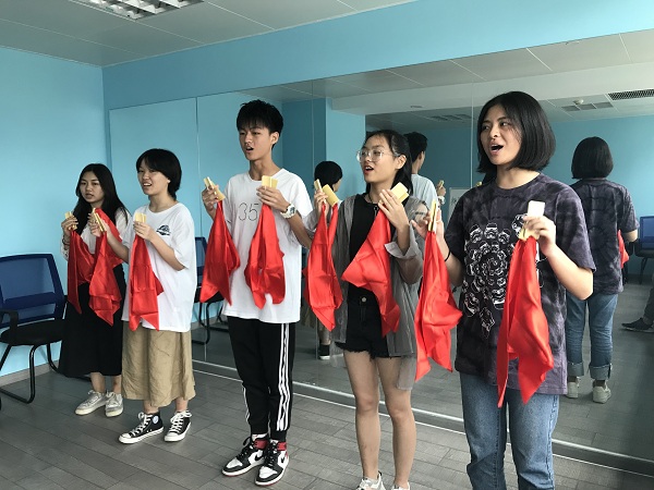 教学现场.jpg 教学现场.jpg