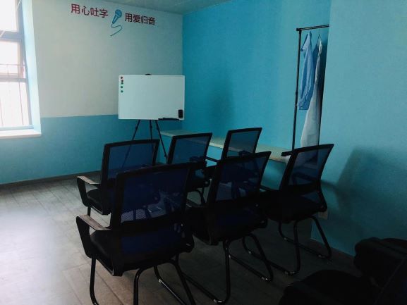 课室环境.jpg