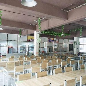 学生餐厅.jpg 学生餐厅.jpg