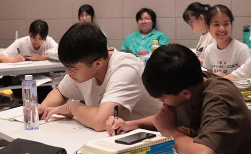 学习现场 学习现场