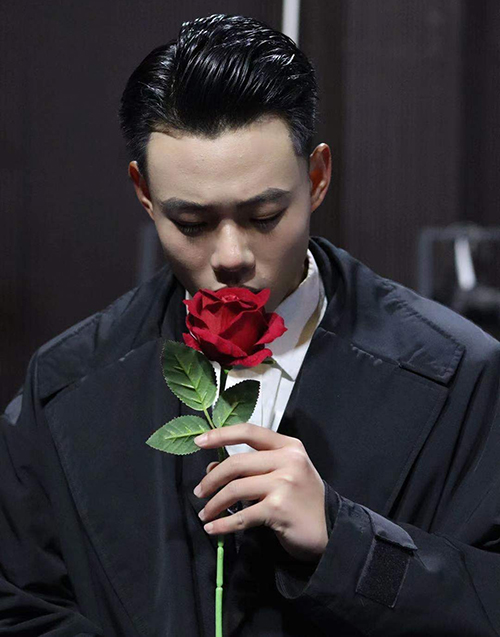 李彦志老师.jpg 李彦志老师.jpg