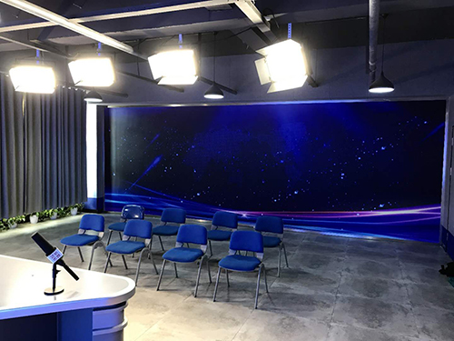 新闻播音讲堂-让起点就站在舞台 新闻播音讲堂-让起点就站在舞台