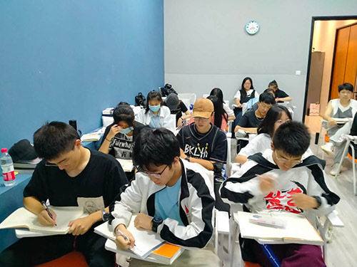 学习现场 学习现场