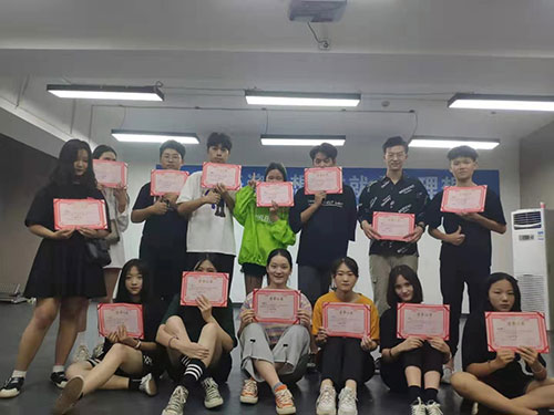 获奖学生风采 获奖学生风采