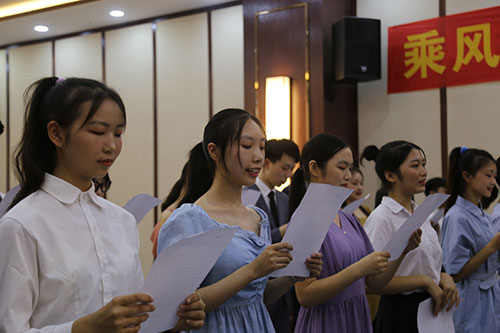播音练习现场 播音练习现场
