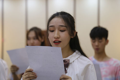 播表培训班结业考试 播表培训班结业考试
