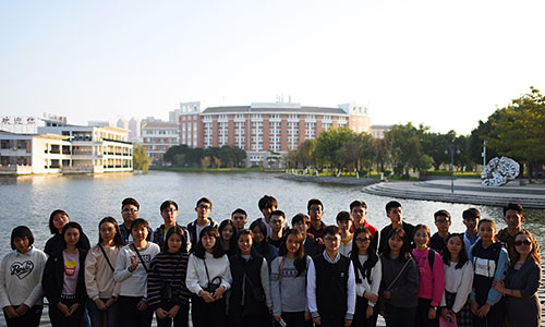 省考学生合影 省考学生合影