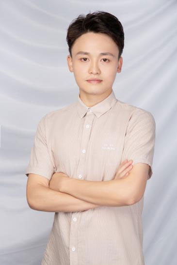 李龙斌美术老师 李龙斌美术老师