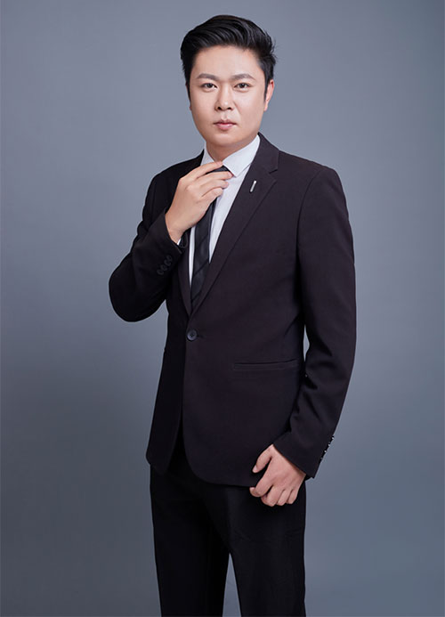 冯伟老师 冯伟老师