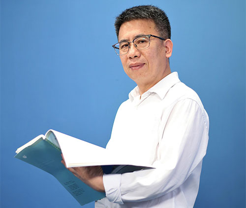 刘忠东老师 刘忠东老师