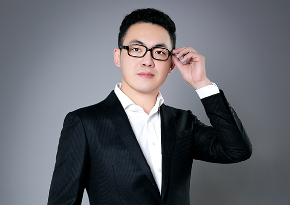 刘老师.jpg 刘老师.jpg