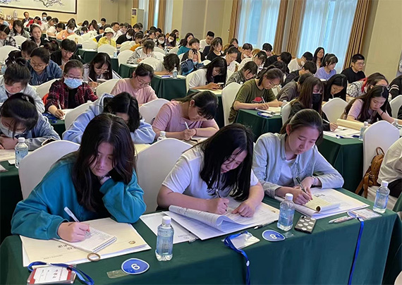 图片2.jpg 图片2.jpg