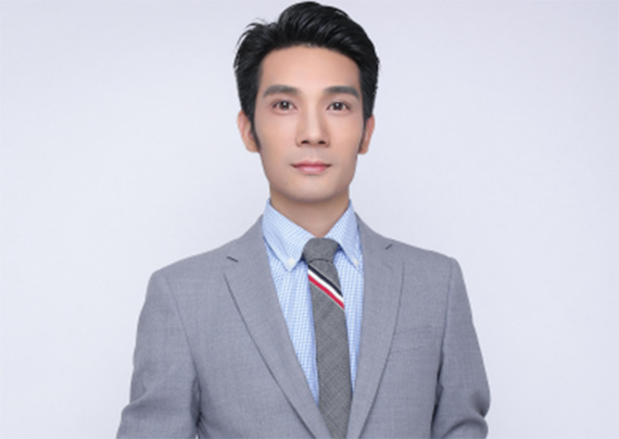刘平.jpg 刘平.jpg
