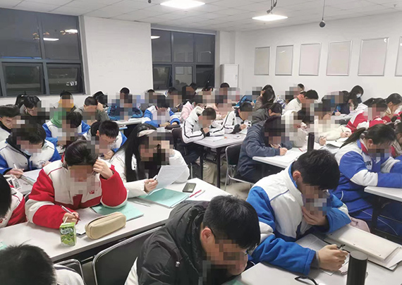 教学现场IMG_3902(20231223-173547).jpg 教学现场IMG_3902(20231223-173547).jpg
