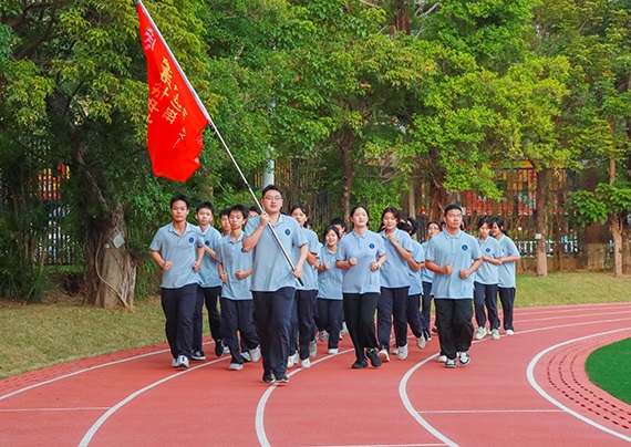 跑操 (2).jpg 跑操 (2).jpg