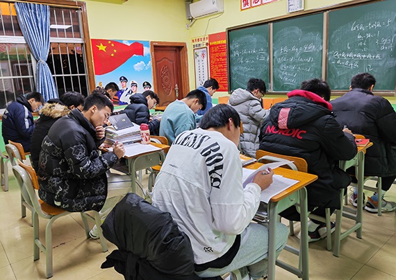 课堂3.jpg 课堂3.jpg