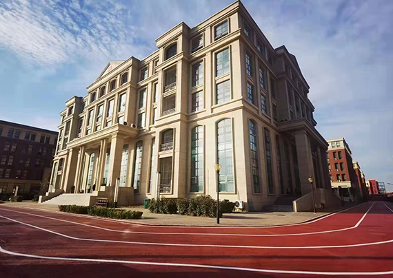 学校环境.jpg 学校环境.jpg