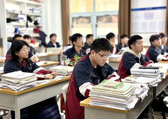 IMG_8208.jpg IMG_8208.jpg