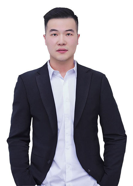 卢老师-政治(1).jpg 卢老师-政治(1).jpg